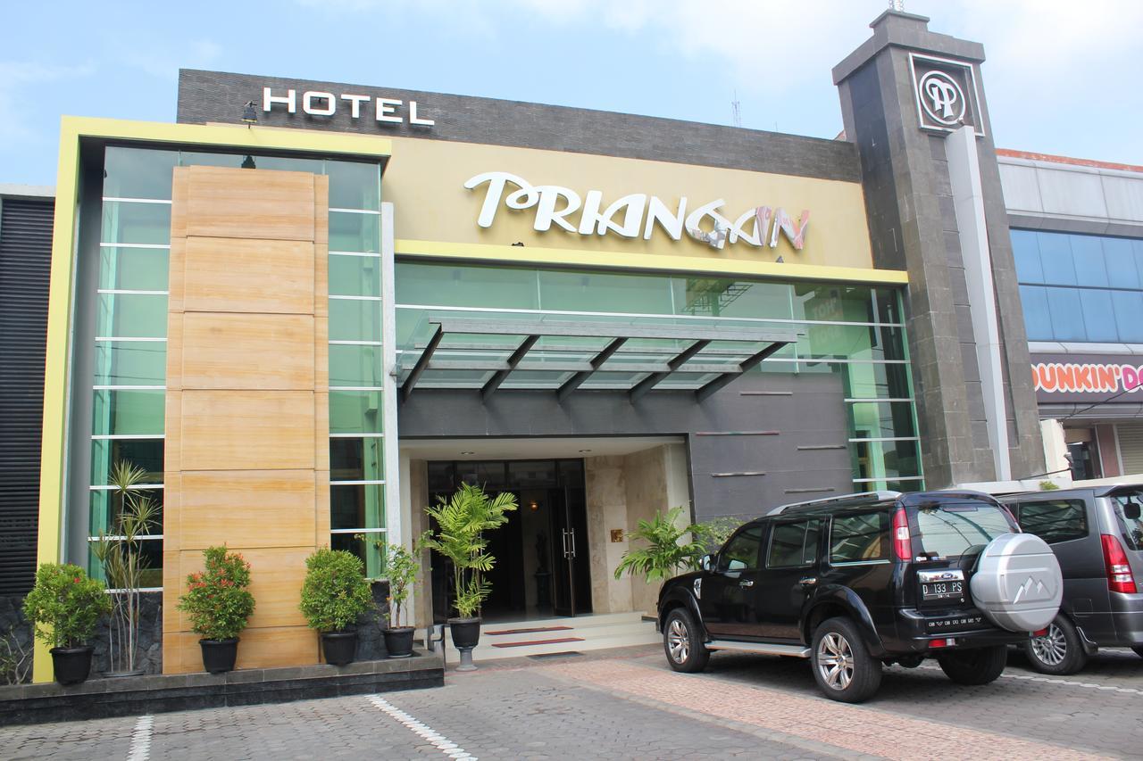 Hotel Priangan Cirebon Buitenkant foto